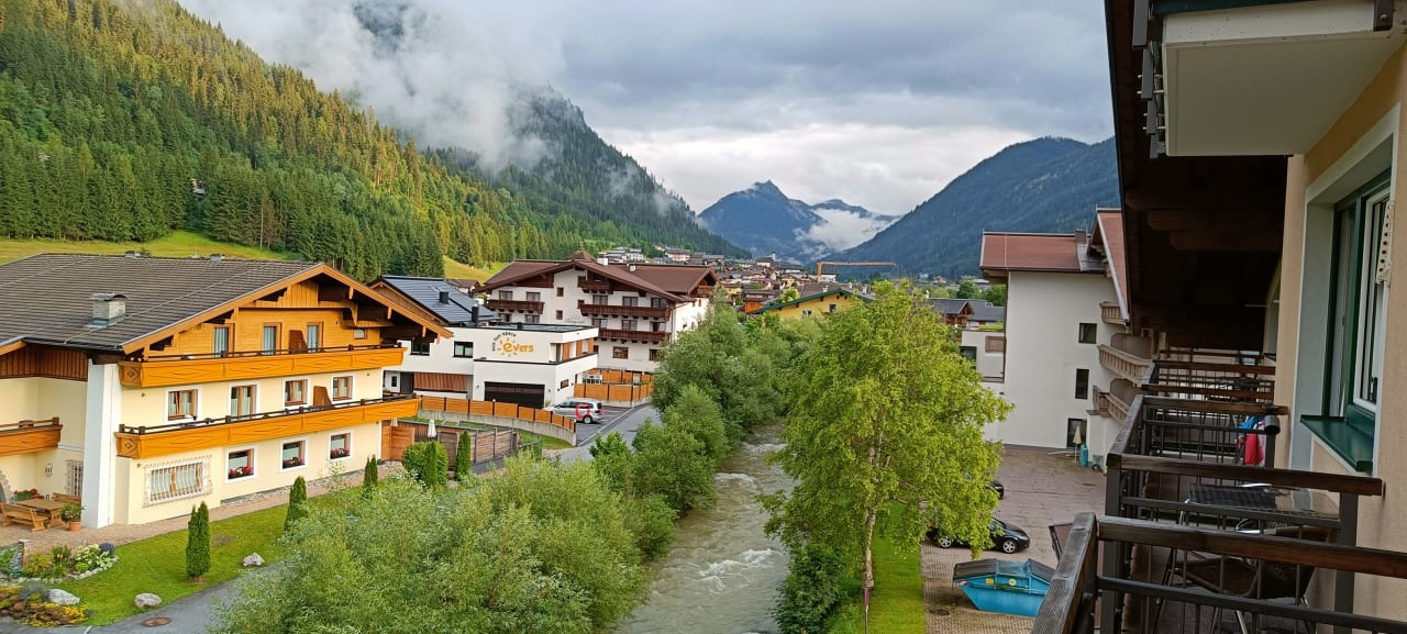 Ausblick Hotel Alpenwelt