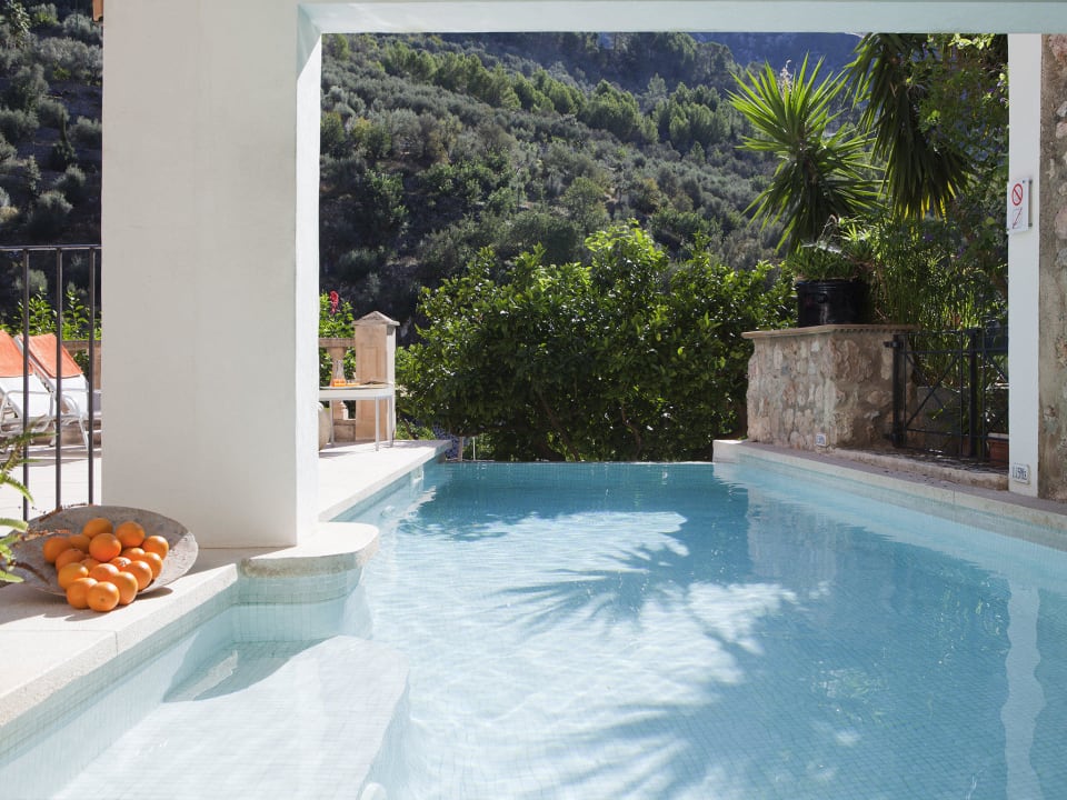 Piscina Fornalutx Petit Hotel