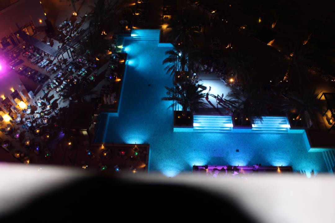 Pool DoubleTree by Hilton Resort & Spa Marjan Island