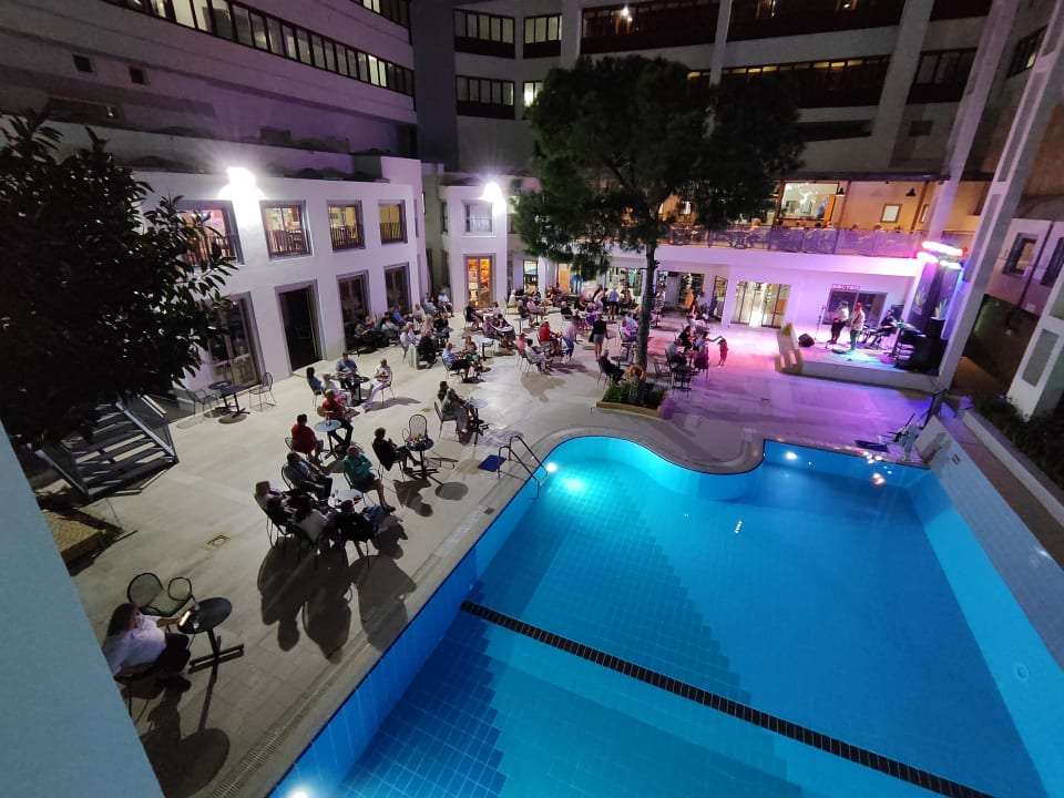 Pool Asteria Collection Side