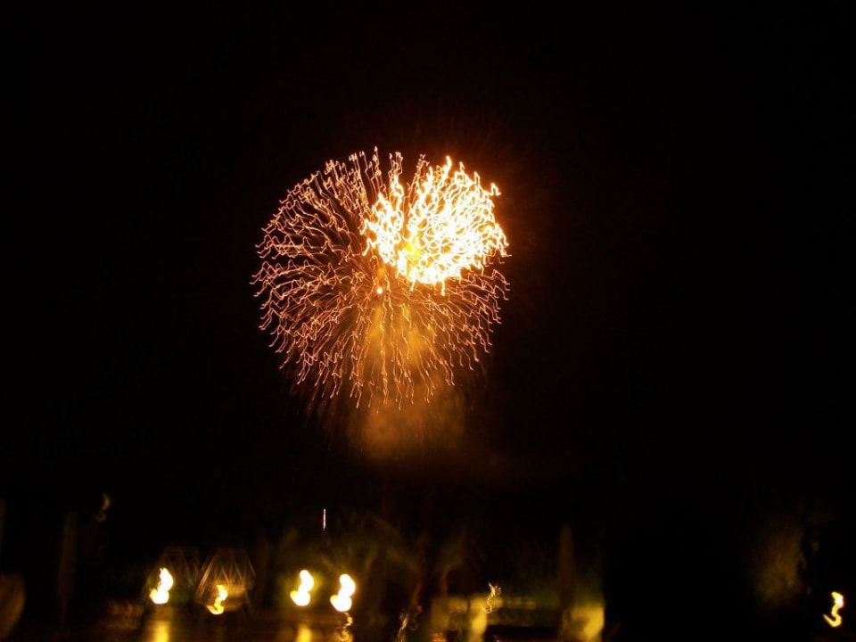 Feuerwerk  Sunrise Resort Hotel
