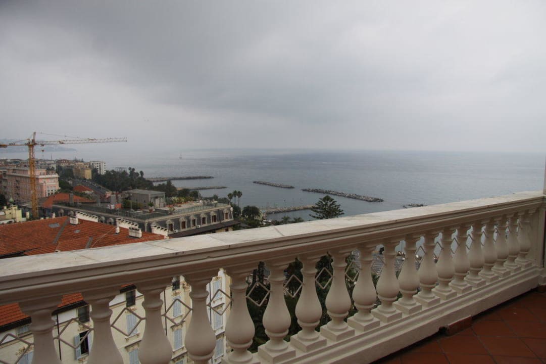 Вид с террасы Royal Hotel Sanremo