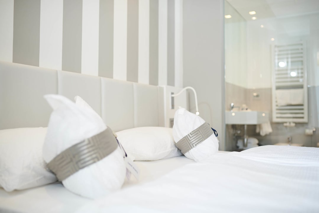 Zimmer Hotel Castello Lake Front