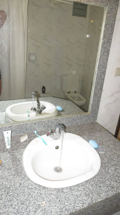 Selbsterklärend Utopia Beach Club