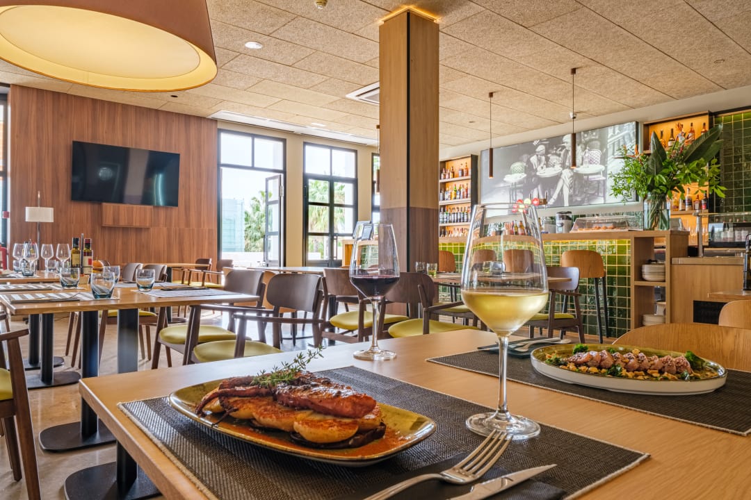 Gastro Estival Park Apartments