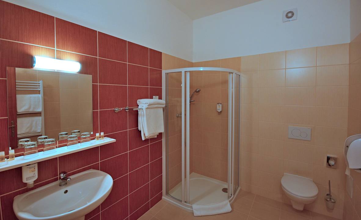 Koupelna pokoje komfort Hotel Horal