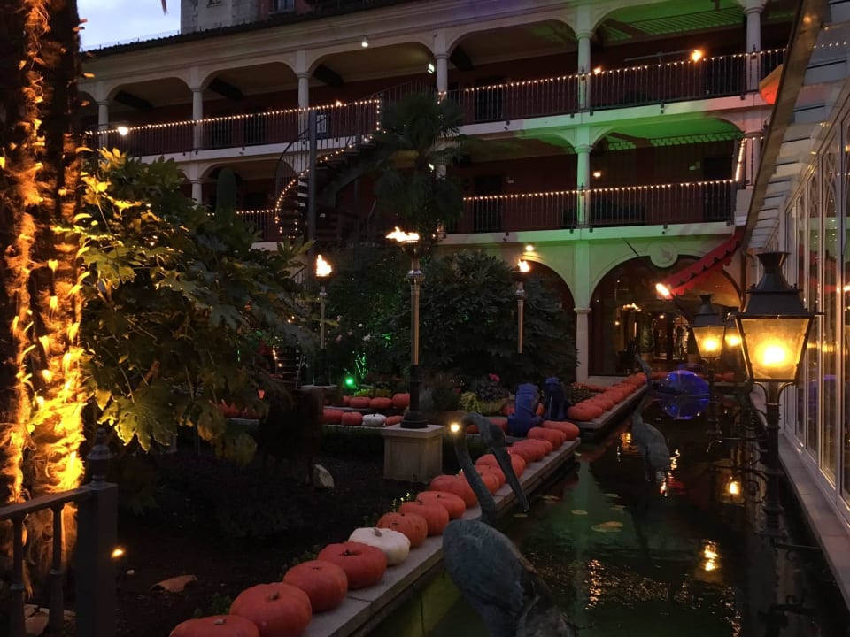 Innenhof Hotel El Andaluz Europa-Park