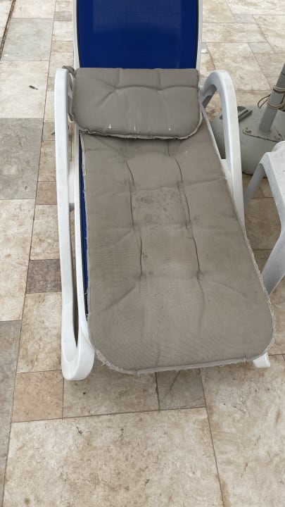 Pool Salalah Rotana Resort