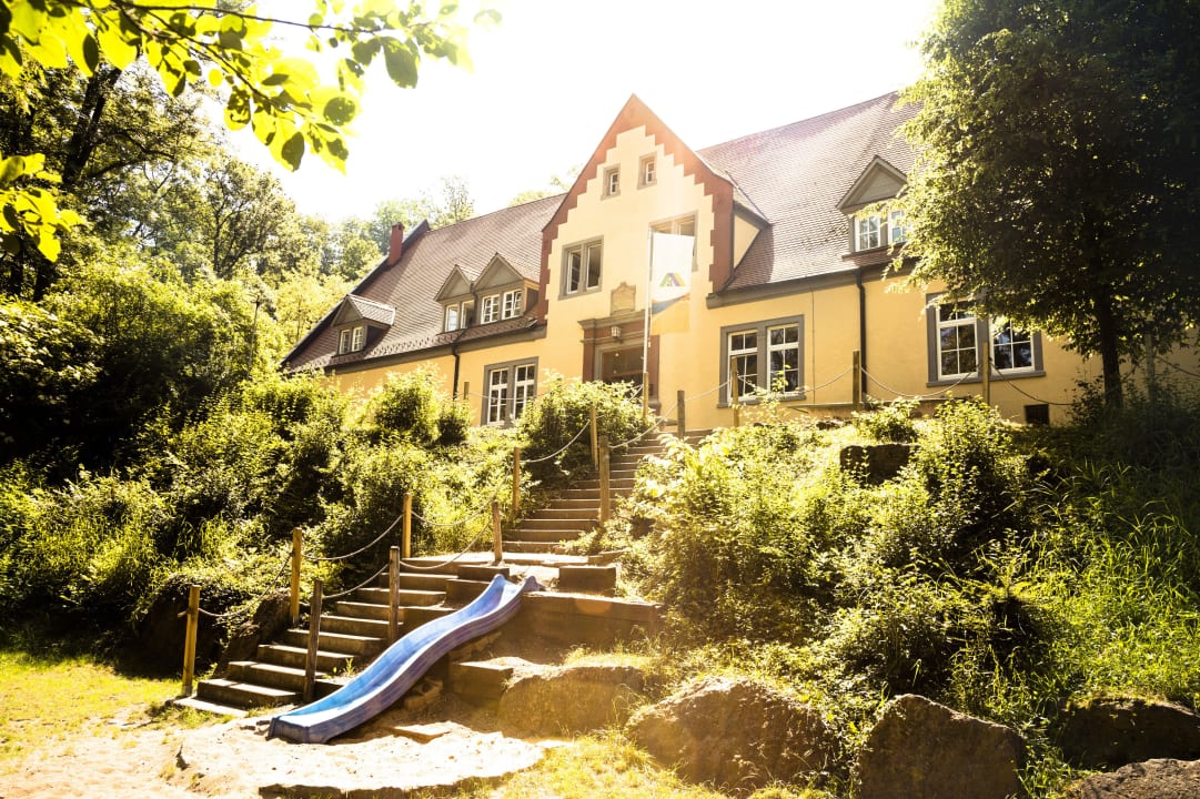 Außenansicht (2014) Jugendherberge Königsberg