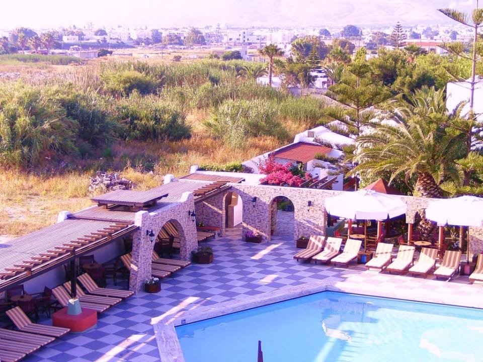 Blick von der Hotelterrasse Gaia Garden Hotel