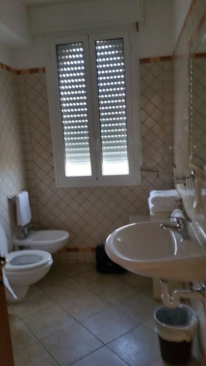 Zimmer Suitehotel Residence Kaly