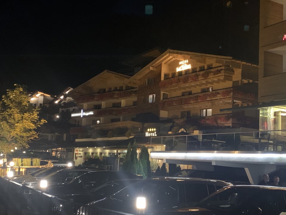 Außenansicht Hotel Salzburg