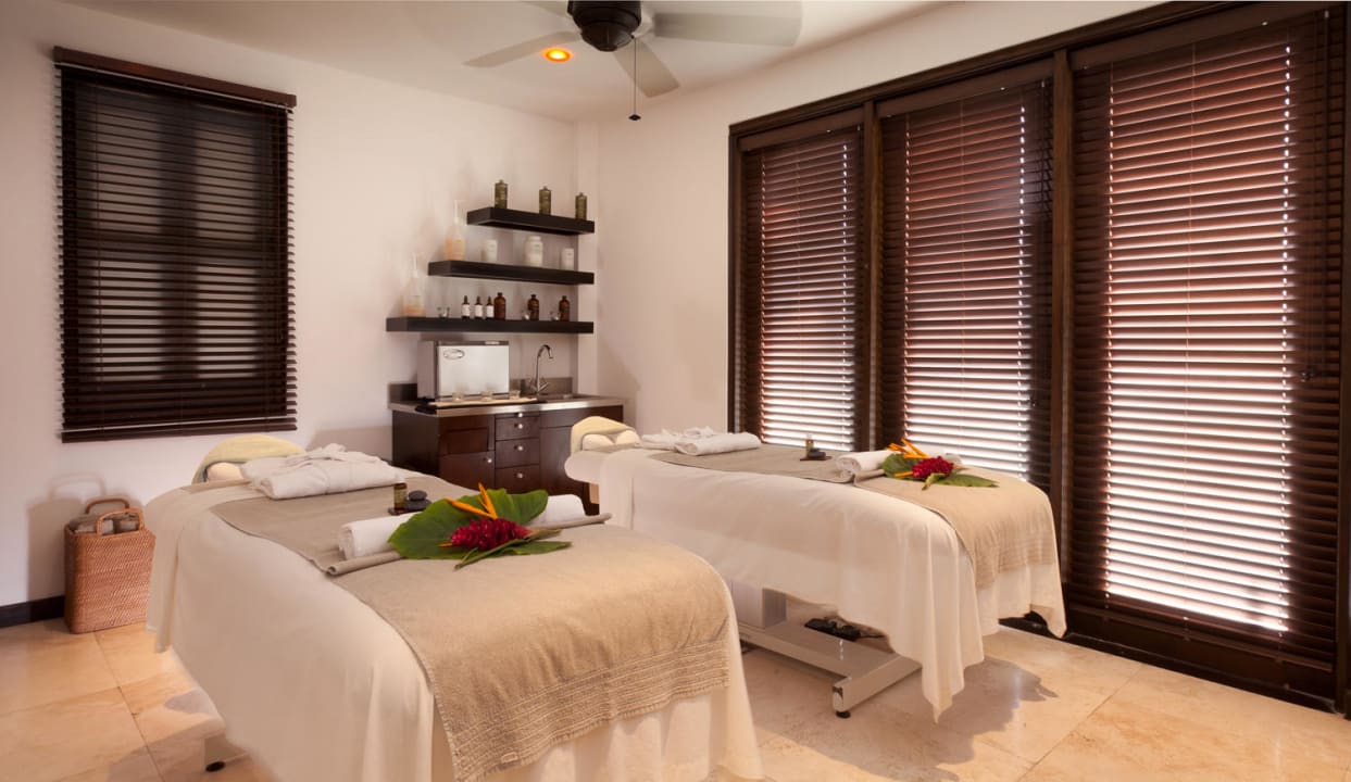 Aveda Spa Hotel Sugar Ridge