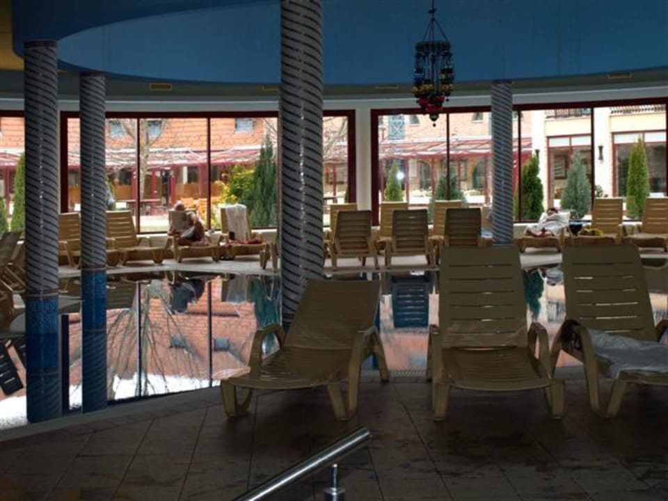 Pool Hotel Kapitany Wellness