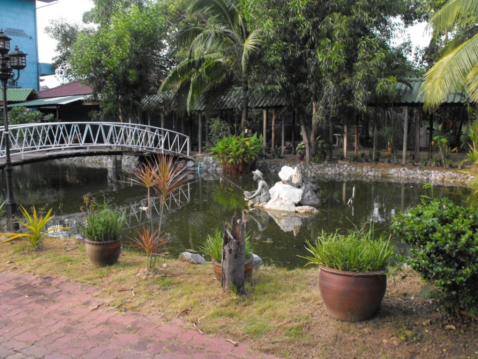 Garten 13 Coins Airport Hotel Min Buri