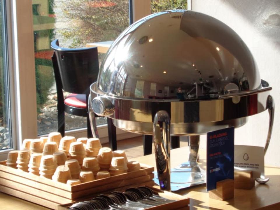 Gastro Holiday Inn Express Frankfurt - Airport