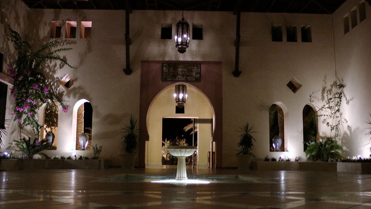 Eingang Steigenberger Coraya Beach - Adults only