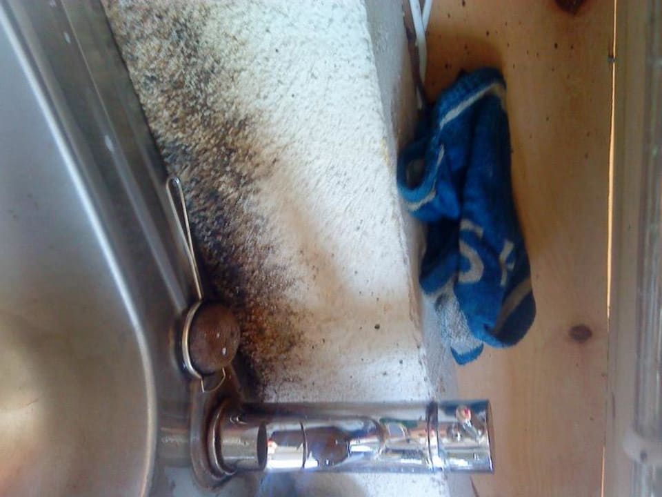 Abwaschspüle in Pool Bar Makri Beach Hotel