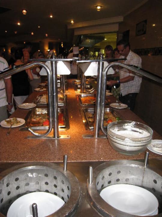 Buffet im "Kaiser" Pickalbatros Royal Moderna Resort-Sharm El Sheikh