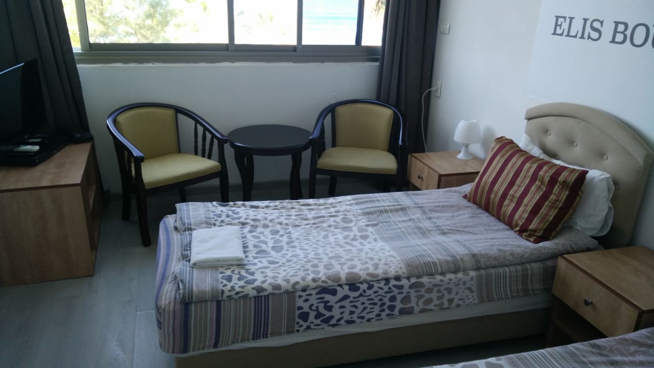 Zimmer Hotel Armon Yam