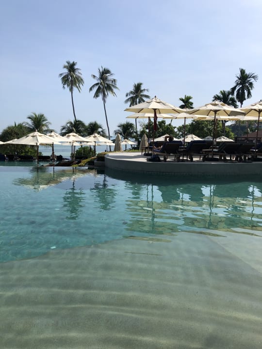 Pool Pullman Phuket Panwa Beach Resort