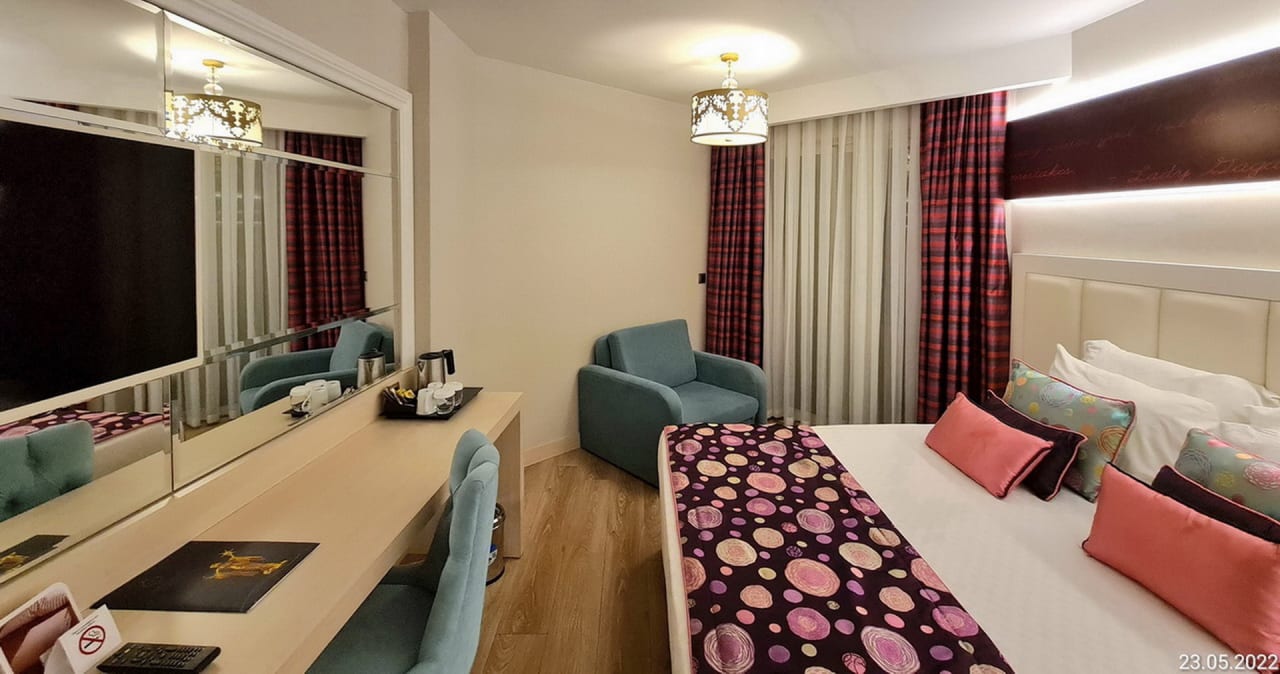 Zimmer Azura Deluxe Resort & Spa Hotel