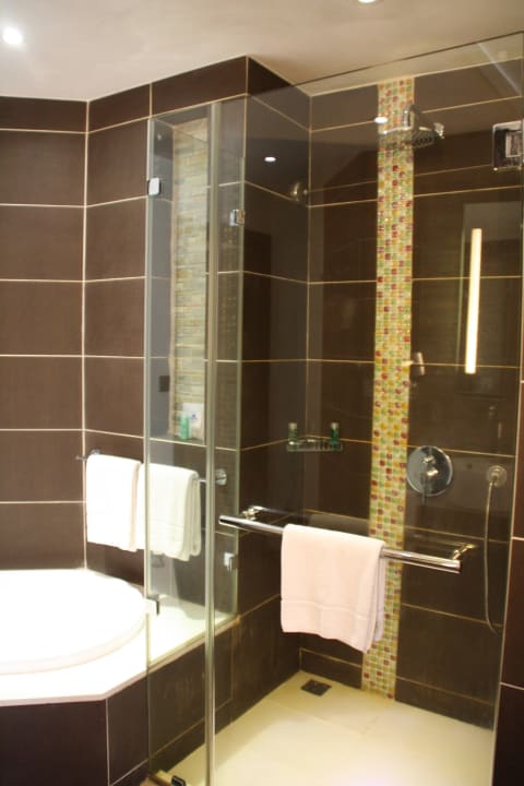 Zimmer 705 Crystals Beach Resort Belle Mare, a member of Radisson Individuals