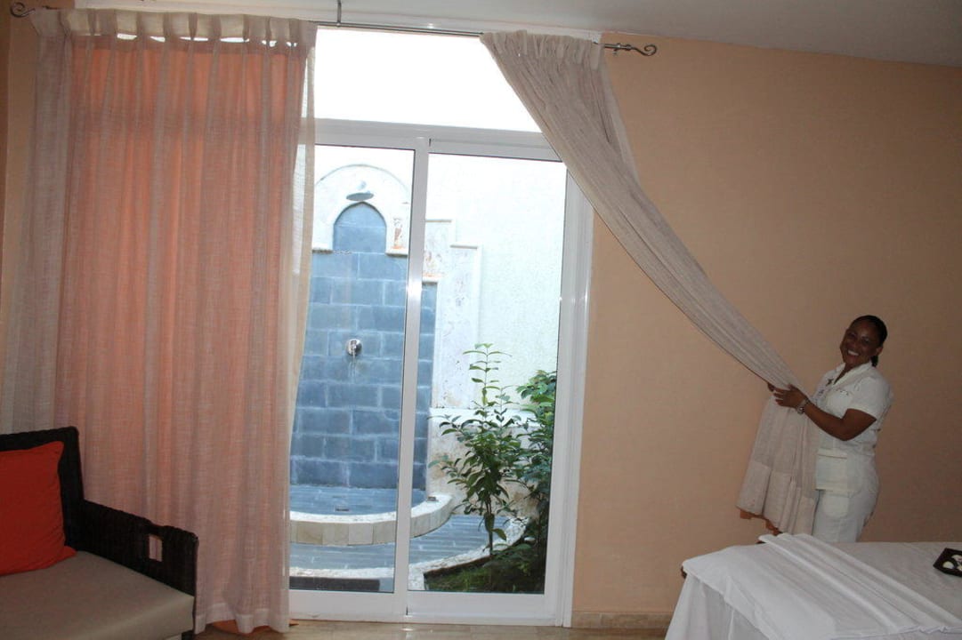 Außendusche im Spa-Bereich Grand Palladium Select Bávaro Resort & Spa