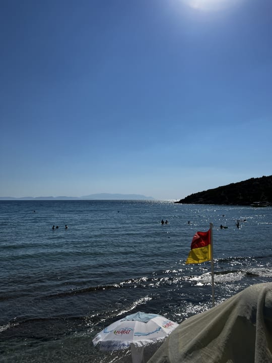 Strand Tusan Beach Resort