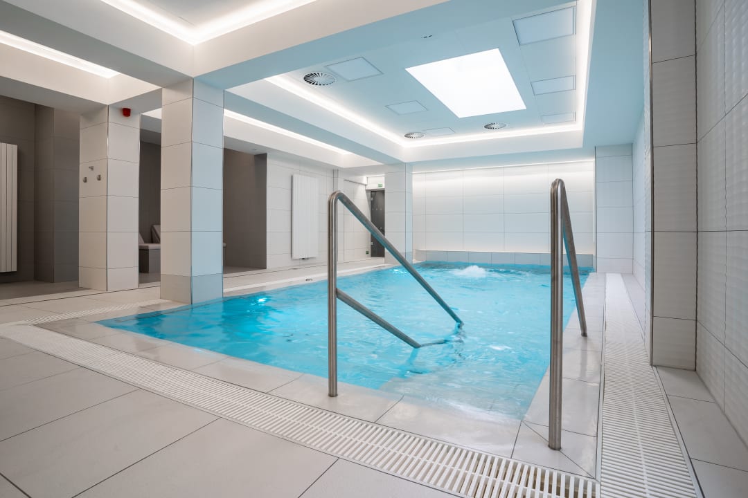 Pool ASTORIA Hotel & Medical Spa, Karlovy Vary