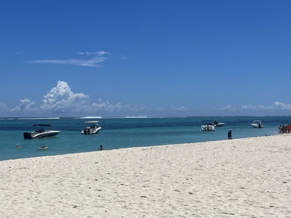 Strand Dinarobin Beachcomber Golf Resort & Spa
