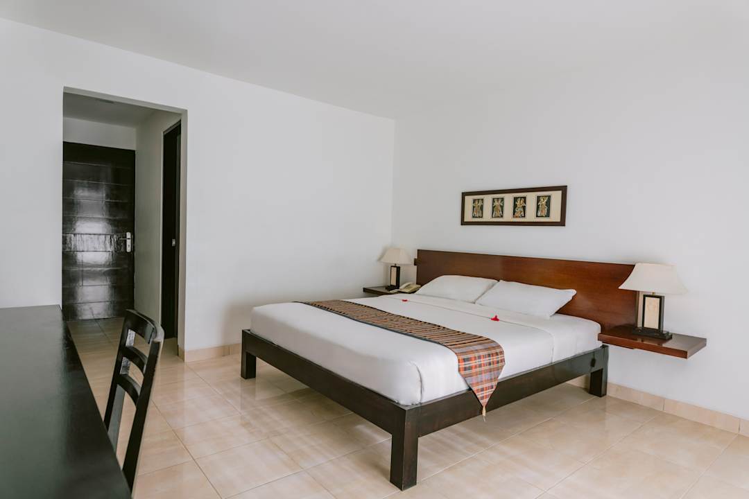 Zimmer Hotel Legong Keraton Beach