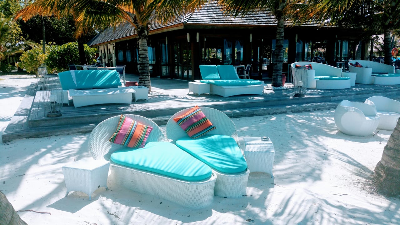 Strand Meeru Maldives Resort Island