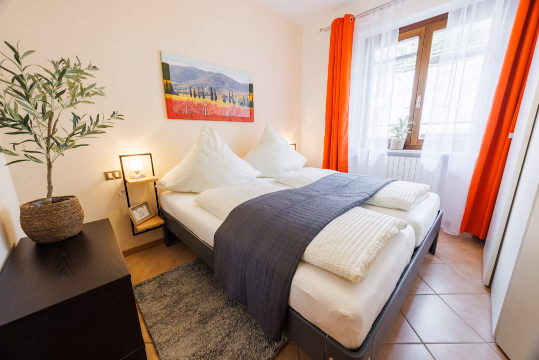 Zimmer Apartment Lago Gardasee - Pool, Natur und Seeblick