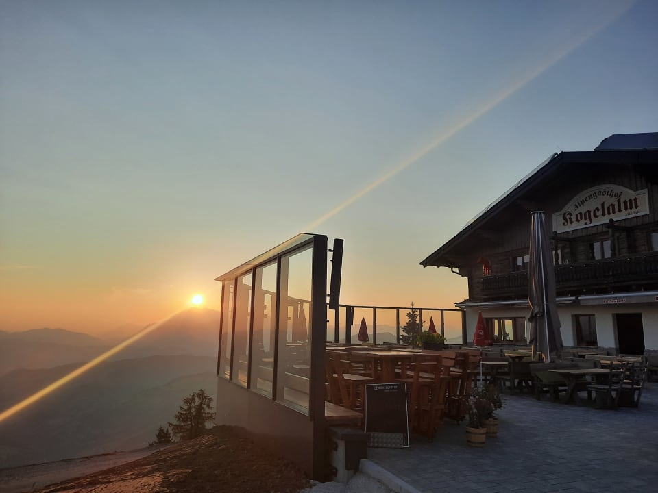 Außenansicht Gasthof Kogelalm