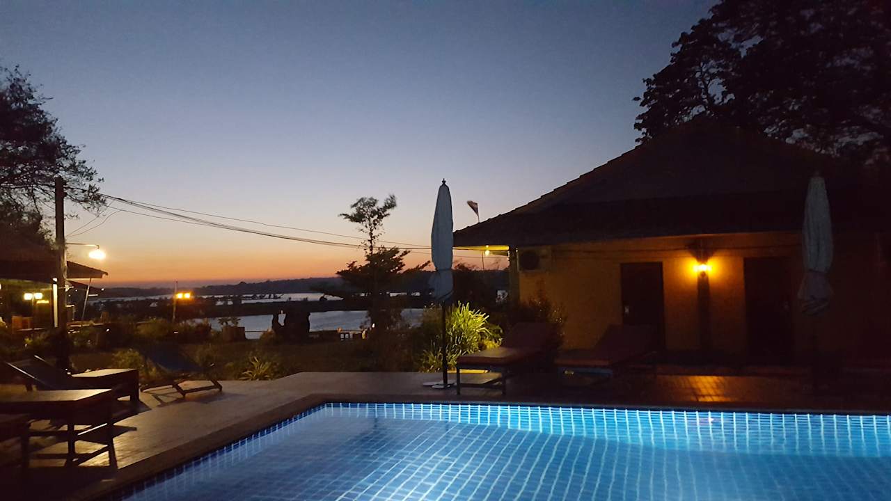 Pool Khong Chiam Orchid Riverside Resort