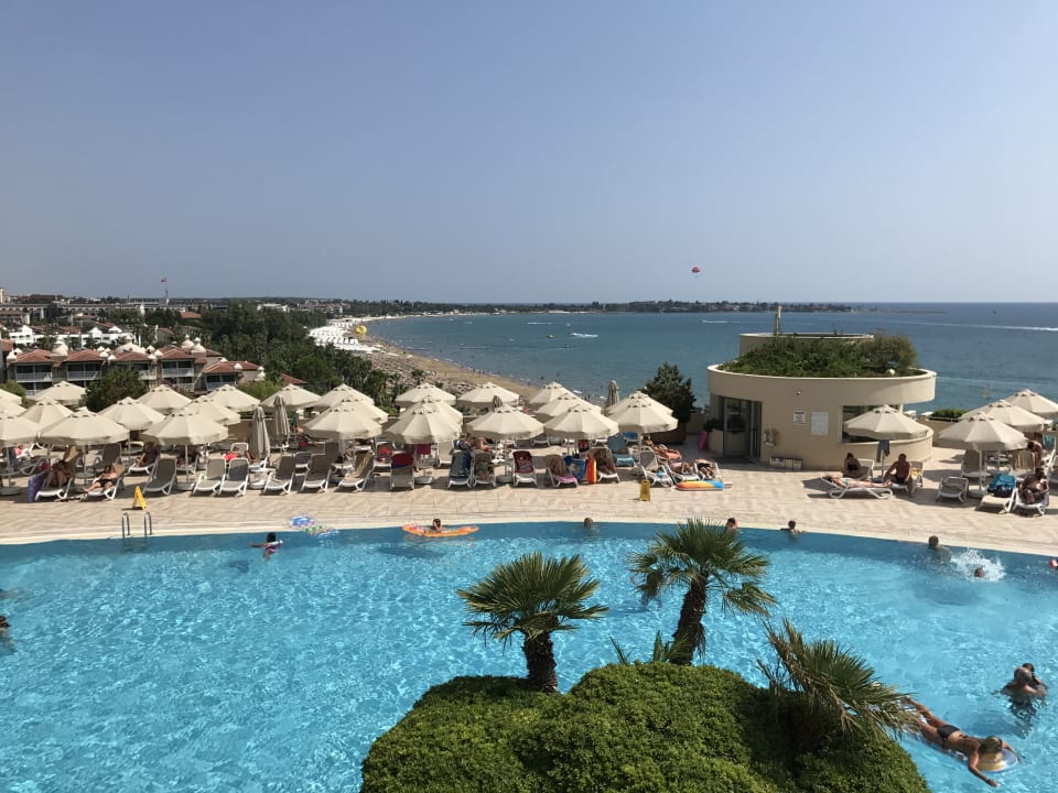 Pool Melas Resort Hotel