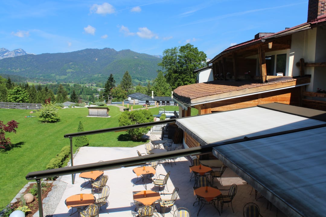 Ausblick Alm- & Wellnesshotel Alpenhof