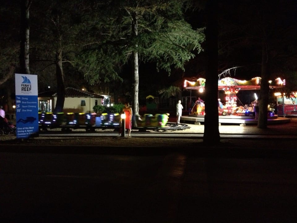 Fahrgeschäfte Maistra Camping Valkanela