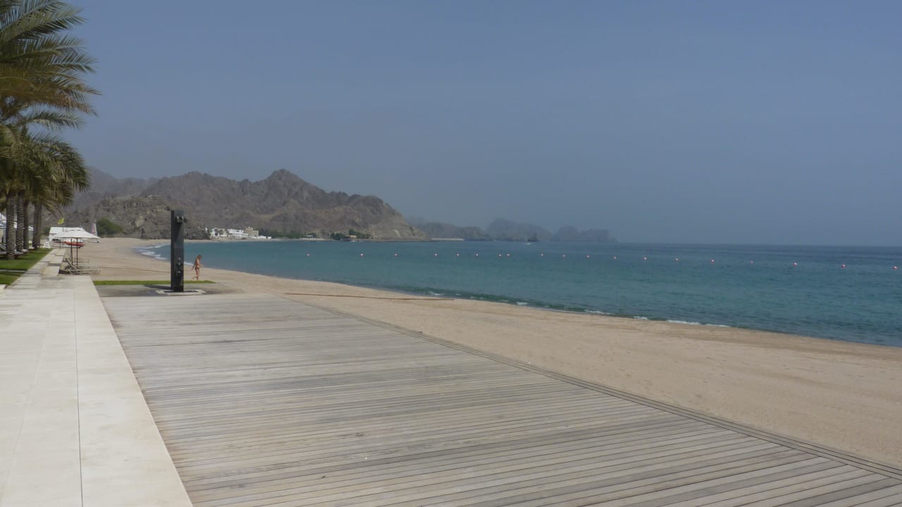 Schöner Strand Al Bustan Palace - A Ritz-Carlton Hotel