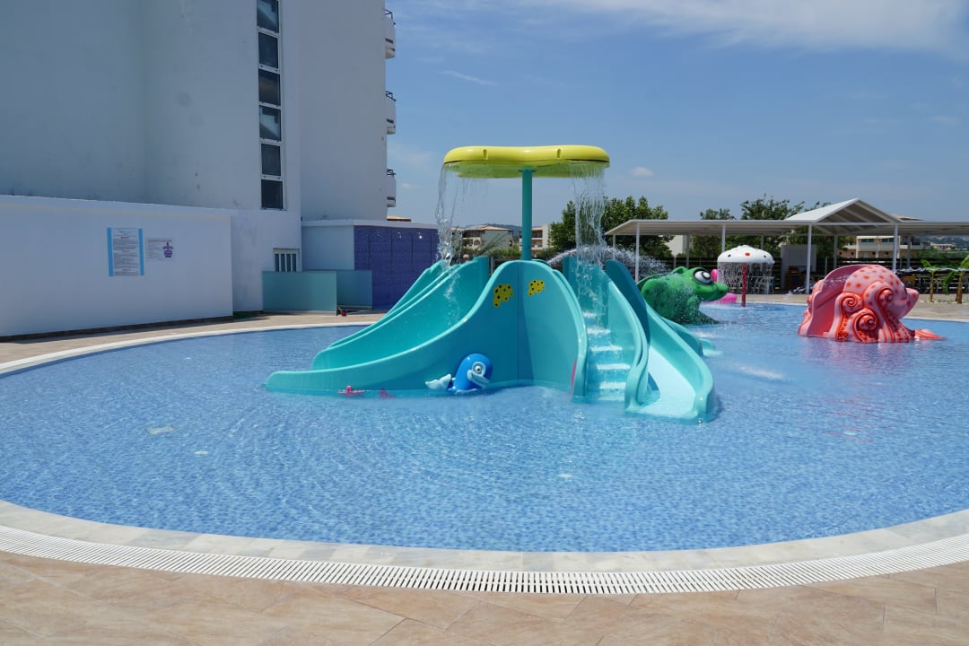 Sport & Freizeit Irene Palace Beach Resort Club alltoura