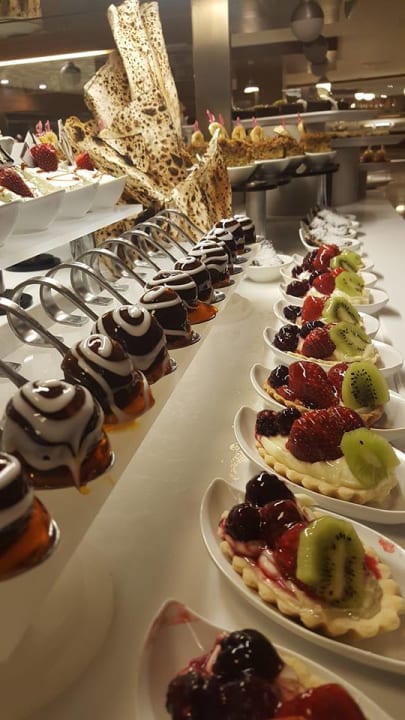 Gastro Sunmelia Beach Resort