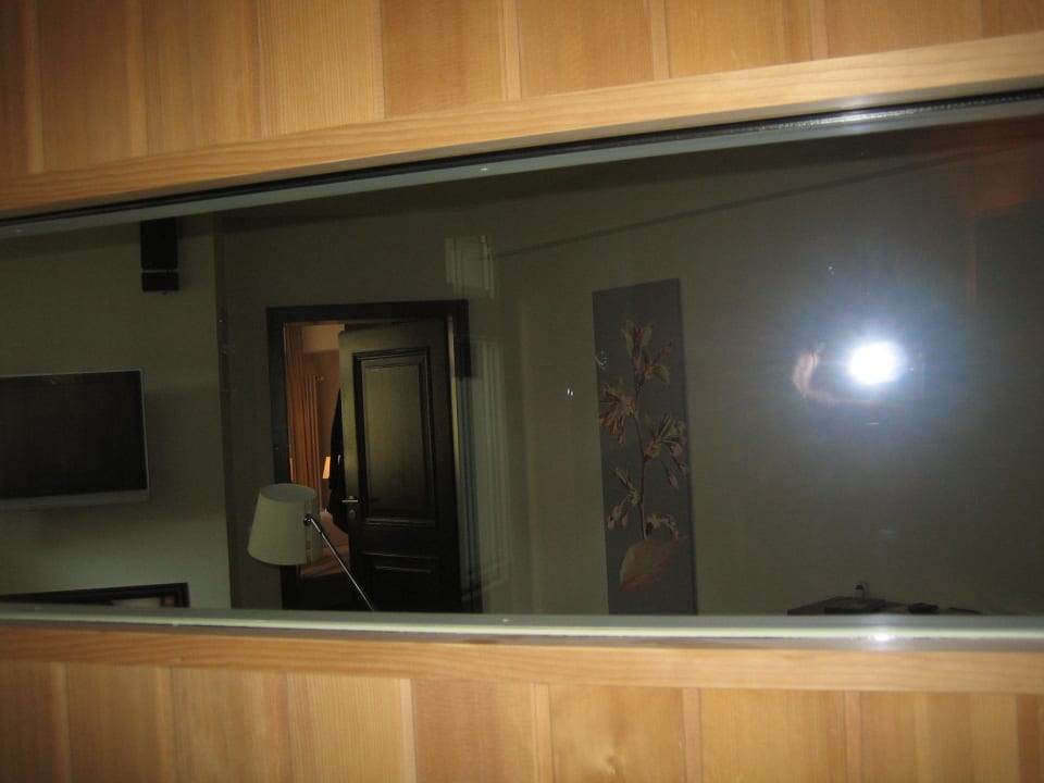 Sauna mit Fenster zum Wohnzimmer Hotel Ritter Durbach