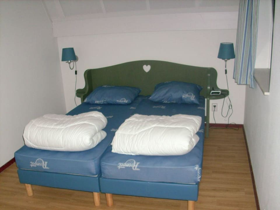 Die Betten waren in Ordnung Roompot Marinapark Volendam