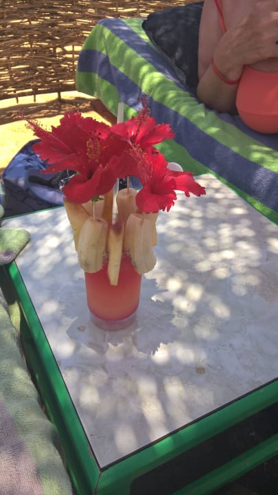 Azur Cocktail mit und ohne Alkohol  Arabia Azur Resort