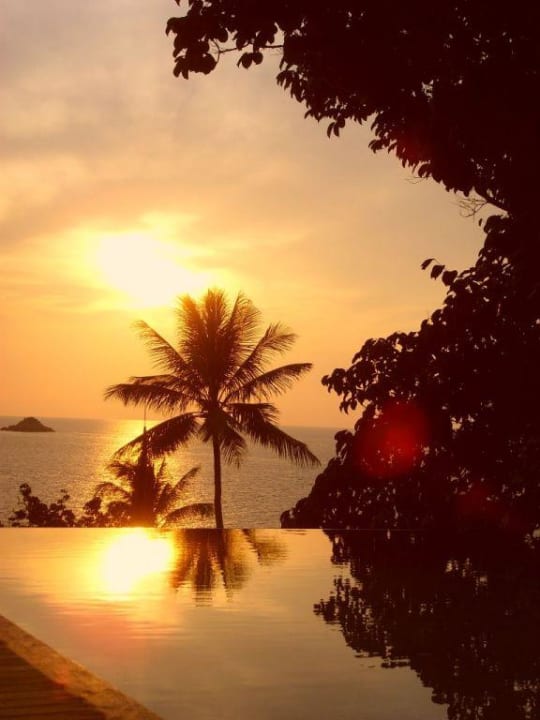 Sunset von der Villa aus Trisara Villas & Residences Phuket