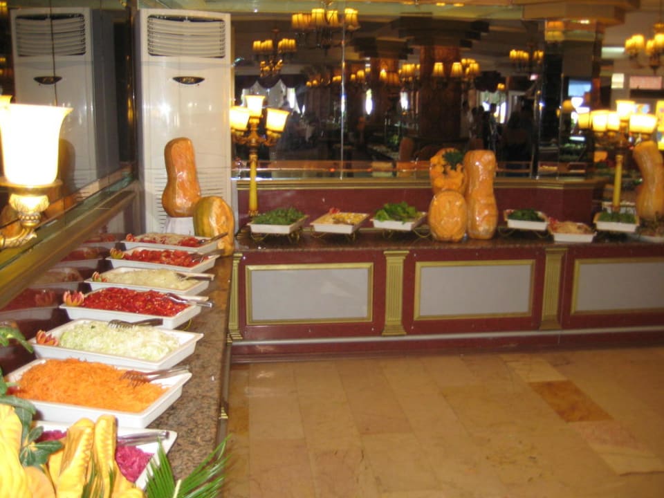 Restaurant-Besuch / Buffet Botanik Hotel & Resort