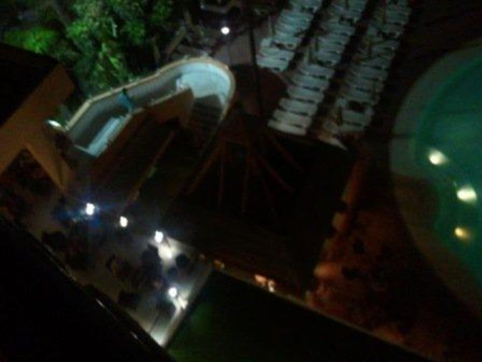 Vom Zimmer bei Nacht allsun Hotel Lucana