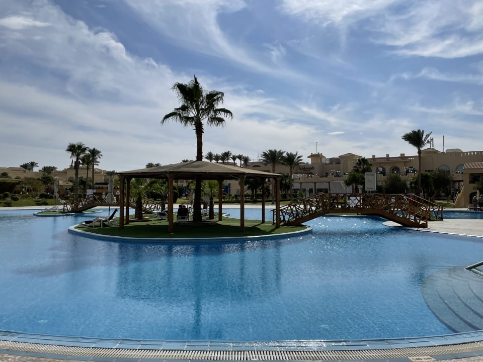 Pool Cleopatra Luxury Resort Makadi Bay
