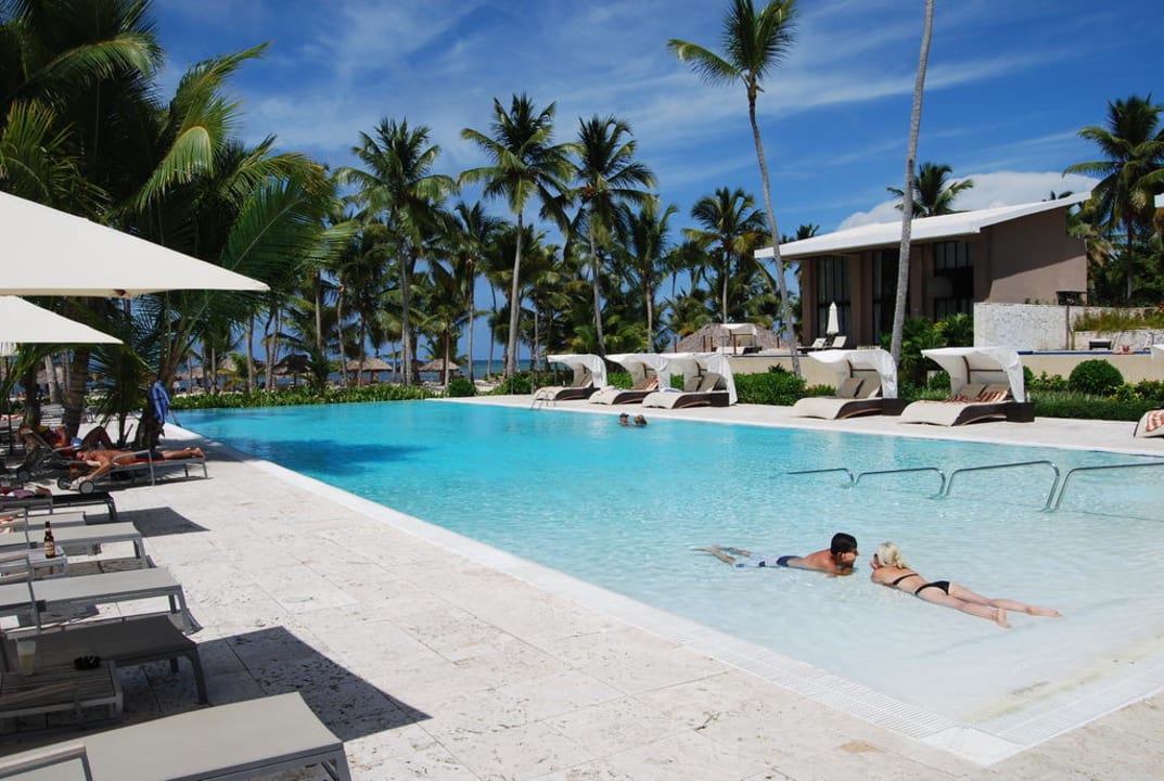 Pool am Meer Catalonia Royal Bavaro - Adults only